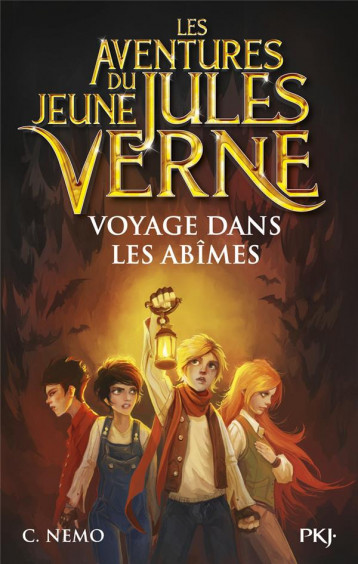 LES AVENTURES DU JEUNE JULES VERNE - TOME 3 VOYAGEDANS LES ABIMES - VOL03 - CAPITAINE NEMO - POCKET